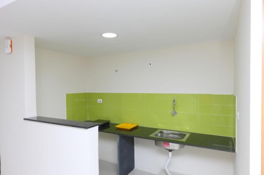 Phoenix Inn Csennai Kültér fotó